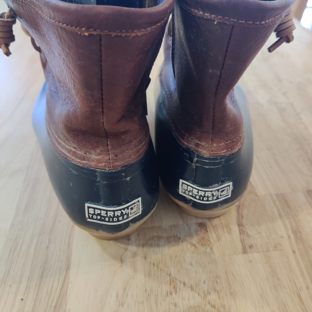 Sperry Duck Boots - Navy and Brown Women's 7 - Picture 5 of 6